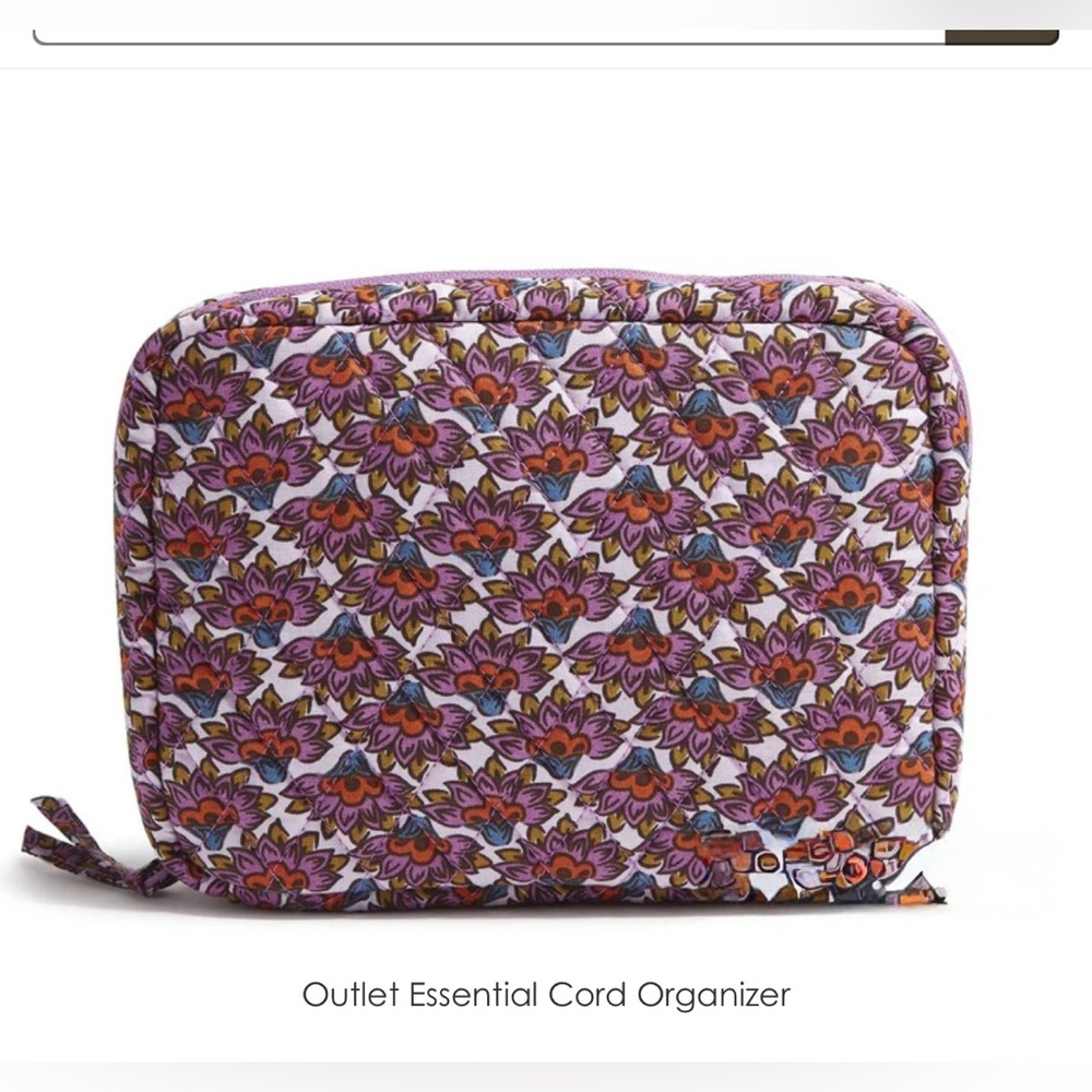 Vera Bradley Cord Organizer in Scaevola Fan